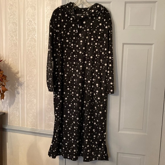 NWOT Comfort Code by Cuddle Duds nightshirt - Picture 1 of 9